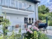 Charmantes Zweifamilienhaus mit Garten in begehrter Lage...