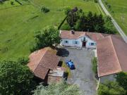 Propriété de charme offrant confort, vue Pyrénées et...