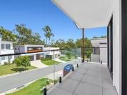 Just in! 10 Hillsea Court, Arundel, QLD 4214