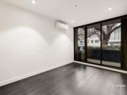 Deal! 110/130 Dudley Street, West Melbourne, VIC 3003
