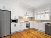 Cozy 1/10 Crown Street, Wollongong, NSW 2500