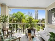 Cheap 11/25 Federation Avenue, Broadbeach, QLD 4218