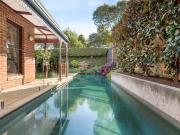 Cheap 1/25 Park Road, Glen Iris VIC 3146