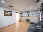 Deal! 12 Maurine Terrace, Para Vista, SA 5093