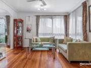 Deal! 14 Browning Drive, Glen Waverley, VIC 3150 House...