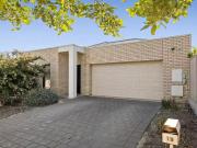 Rental! 19 Scarborough Terrace, Dover Gardens, SA 5048
