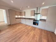 Nice 1 BA 2 bedroom apartment for rent in Golding Close,...