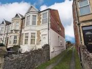 Deal! 1 BA 2 bedroom apartment for rent in Mendip Road,...