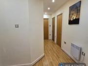 Cozy 1 BA 2 bedroom flat for rent in Central House,...