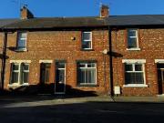 Nice 1 BA 2 bedroom terraced house for rent in Linden...