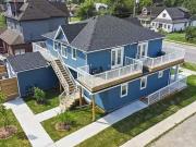 Deal! 1 BA Unit 3 777 Beach Boulevard