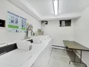 Nice 1 Bedroom 1454 Pendrell Street