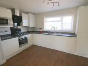 Cozy 1 bedroom apartment for rent in Court View,...