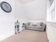 Unique 1 bedroom apartment for rent in West Bay, West...