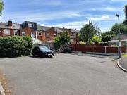 Cozy 1 bedroom flat for rent in Silverfield Close, Kings...
