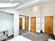 Cheap 1 bedroom flat share for rent in Newhall Street,...
