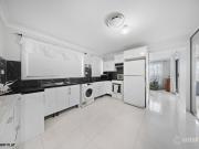 Charming 1 Bedroom Home in Family Friendly Carnes Hill –...