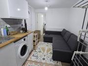 Charming 1 Bedroom Home Perfect for Cozy Living