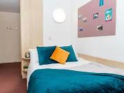 Cheap 1 BR Wardley House Double En suite