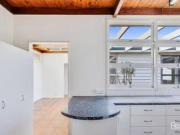 Charming 23 Jellicoe Street, Mount Lofty, QLD 4350