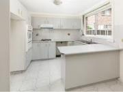 Cozy 24/100 Kissing Point Road, Dundas Townhouse for...