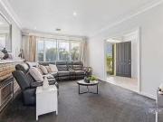 Unique 25 Wakefield Avenue, Morphett Vale, SA 5162