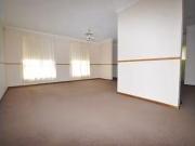 Rental! 28 Candlebark Court, Craigmore, SA 5114