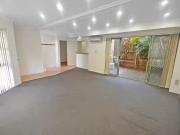 Deal! 2/93 Whiting Street, Labrador, QLD 4215