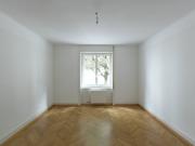 Charming 2.5 room apartment for rent in Fribourg!
