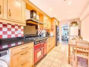 Rental! 2 BA 1 bedroom house share for rent in...