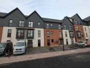 Unique 2 BA 2 bedroom flat for rent in Ffordd Penrhyn,...
