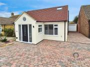 Unique 2 BA 3 bedroom detached house for rent in Paddock...