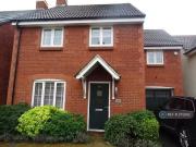 For Rent! 2 BA 4 bedroom detached house for rent in...