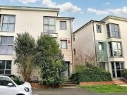 Deal! 2 BA 6 bedroom town house for rent in Long Down...