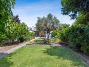 CHARMING 2 BED CHARACTER HOME CLOSE TO CBD AND AIRPORT