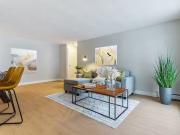 Charming 2 Bedroom, 1 Bathroom Castlegrove Apartments