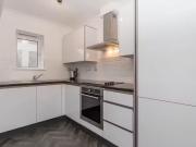 Nice 2 bedroom apartment for rent in Burne Jones House,...