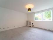 Nice 2 bedroom apartment for rent in Mayfield Road,...