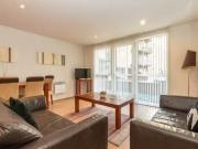 Nice 2 bedroom apartment for rent in Quartz, 10 Hall...