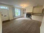 Cheap 2 bedroom end of terrace house for rent in...