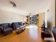 Cheap 2 bedroom flat for rent in Centenary Plaza, 18...