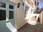 Charming 2 bedroom flat for rent in Charlotte Street,...