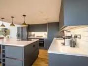 Nice 2 bedroom flat for rent in East Street, Bedminster,...