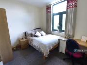 For Rent! 2 bedroom flat for rent in Legrams Mill...