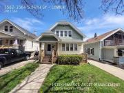 Charming 2 Bedroom Gem in West Allis 1562 S 64th St