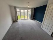 Just in! 2 bedroom house for rent in Wood Street,...
