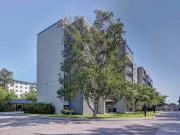 Cozy 2 Bedroom Penthouse Somerset Place Apartments