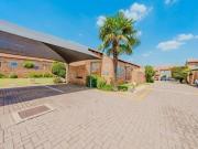 charming 2 bedroom unit on the marke.