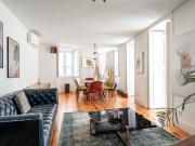 Charming 2 Bedroom with Patio near Avenida da Liberdade