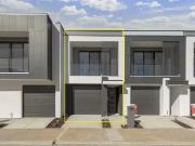 Nice 2 BR 18 Victoria Way, Mansfield Park, SA 5012